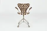 Arne Jacobsen, Series 7 Chair