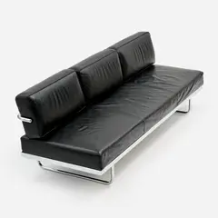 Le Corbusier, Jeanneret & Perriand LC5 Sofa (2022), 2022, leather