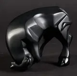 Black Crystal “Vuelta Taureau” Bull Figure by Lalique, sold Dec 2025