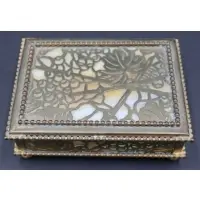 Grape Vine Hinged Box, no. 800 by Tiffany Studios, sold Nov 2022