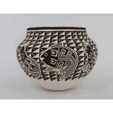 Grace Chino, Grace Chino Acoma, NM, Black slip glaze decorated white earthenware pot