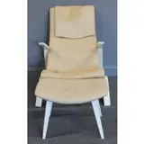 Eero Saarinen, Grasshopper Chair and Ottoman