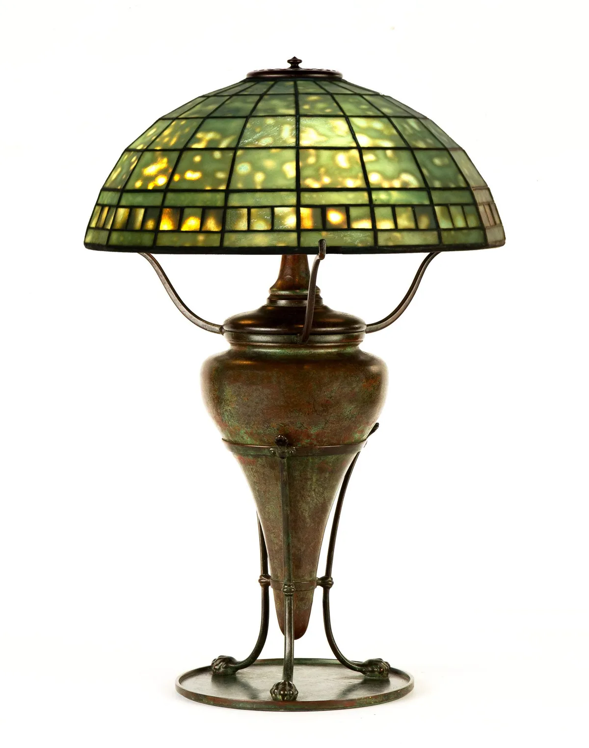 Colonial Table Lamp by Tiffany Studios, sold Mar 2020