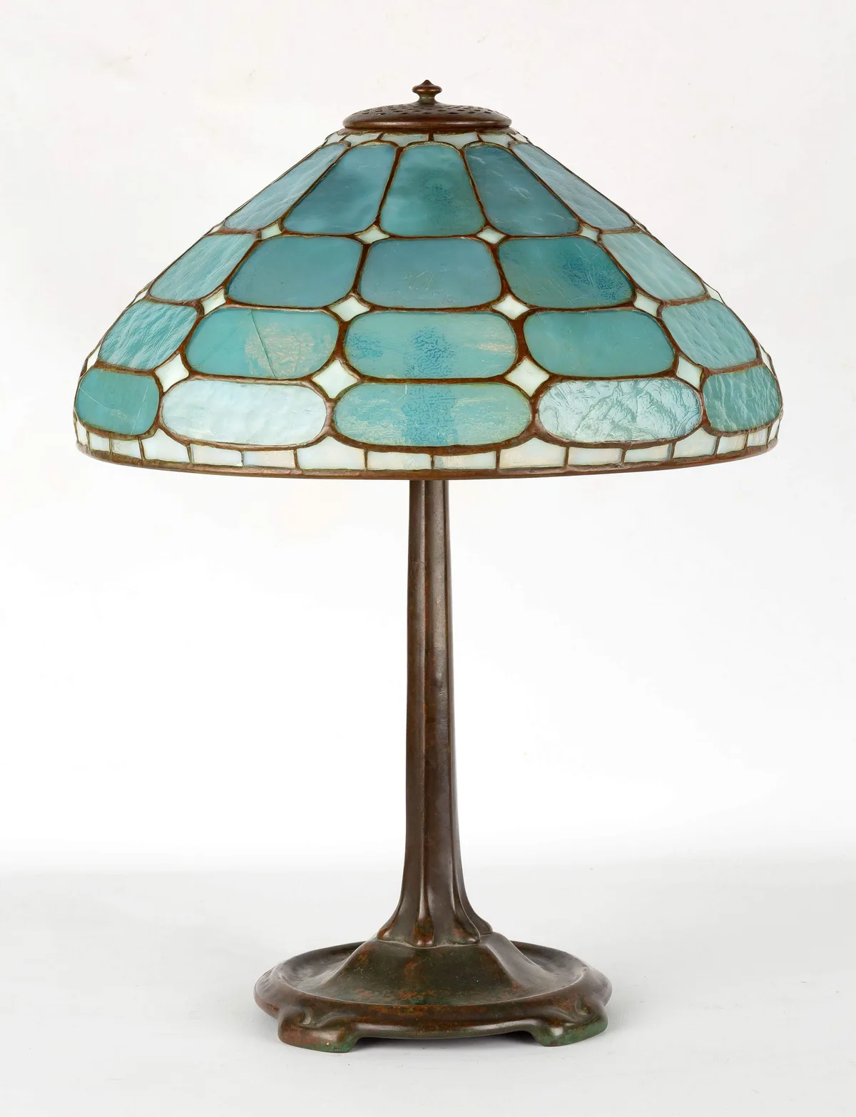 Colonial Table Lamp by Tiffany Studios, sold May 2020