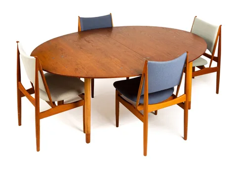 Judas Table by Finn Juhl, sold Mar 2020