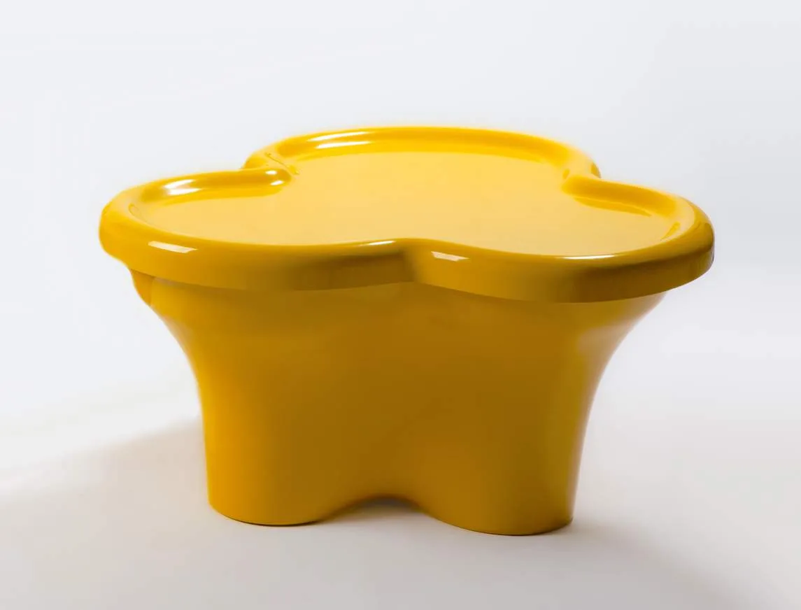 Clover Table by Wendell Castle, Gel-coated fiberglass, sold Mar 2026