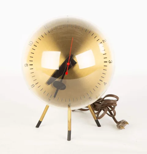 & Associates Table Clock, Model 4764 by George Nelson, sold Dec 2019
