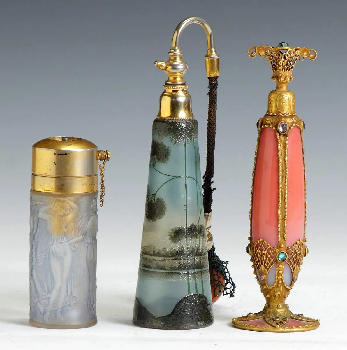 Atomizer by René Lalique, sold Mar 2013