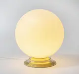 Lámpara esfera, Acrílico y base de bronce, Acrílico y base de bronce