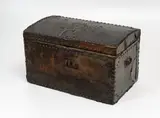 Baúl en cuero, Madera forrada en cuero, Madera forrada en cuero