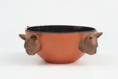 Juliet Armstrong, Bowl with cat's head handles, terra sigillata