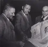 Jürgen Schadeberg, Johannesburg 1952. ANC President J.S. Moroka, Nelson Mandela and Yusuf Dadoo