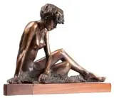 Jo Roos, A Sitting Beauty, bronze