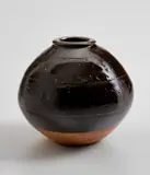 Bernard Leach, Vase