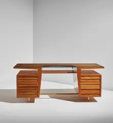 Mario Gottardi, Desk, model no. 586, circa 1954, Walnut, walnut-veneered wood, brass, glass