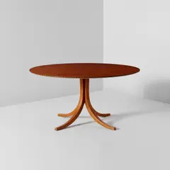 Dining table, model no. 1020 by Josef Frank, circa 1940, Amboyna-veneered wood, walnut, boxwood and ebonized boxwood inlays, sold Jul 2020