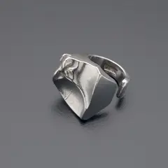 "Sagitta" ring by Björn Weckström, Designed 1972, produced 1975, Mould-cast silver, offered Sep 2019