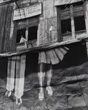 Manuel Álvarez Bravo, Dos Pares de Piernas (Two Pairs of Legs)