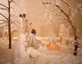 Sandy Skoglund, Raining Popcorn