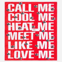 Barbara Kruger, WOW (Works on Whatever) Project beach towel, 2012, digital print on brushed cotton towel