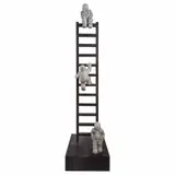 Big steps by Rodrigo de la Sierra, Escultura en bronce y metal P / A 4, offered Feb 2023