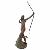 Diana cazadora by Juan Fernando Olaguíbel, Escultura en bronce a dos pátinas, offered Feb 2023