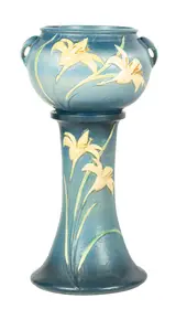 Roseville, Pottery Zephyr Lily Jardiniere and Pedestal