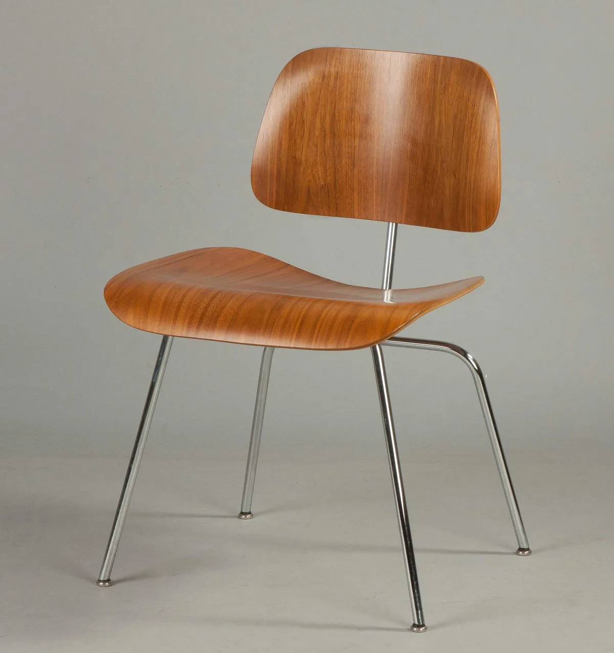 Chair by Charles and Ray Eames, sold Mar 2016