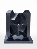 John Castles, Escultura en aluminio doblado y pintado., Escultura en aluminio doblado y pintado.