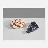 Salomón Huerta, Gun with pan dulce, 2017, oil on canvas over panel