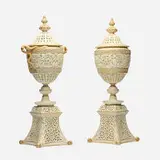 Grainger's Worcester, Covered reticulated urns, set of two