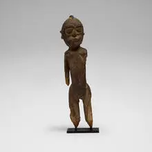 Lobi, Bateba (figure), carved wood with encrustation