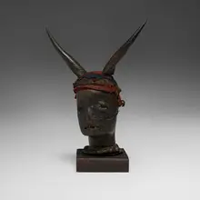 Ekoi, Obang mask, antelope skin over wood, horn, fiber, wicker