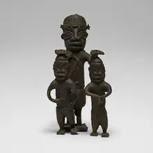 Benin, Figural group, bronze
