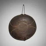 Boiken, Huamp (bowl), carved wood