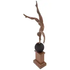 Jorge Marín, Cirquero II en un brazo, 2005, Escultura en bronce y mármol P / A
