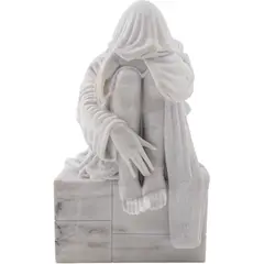 Figura que se esconde tras el advenimiento de su propia luz by Santiago Carbonell, 2022, Escultura en mármol, offered Jun 2022