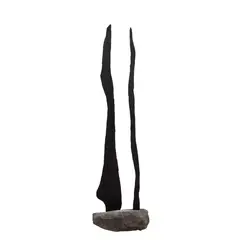 Untitled by Anónimo, Escultura en acero laqueado color negro, offered May 2022