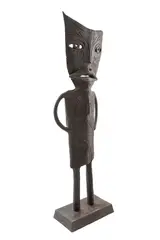 Gigante by Sergio Hernández, 2012, Escultura en bronce 6 / 6, offered Nov 2021