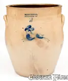 Julius Norton, JULIUS NORTON / BENNINGTON, VT Stoneware Rabbit Jar, circa 1841-1844, Stoneware