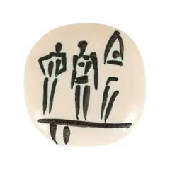 Pablo Picasso, Trois personnages sur tremplin (Trei oameni pe trambulină), 1956, ceramică pictată și glazurată; ceramic, Madoura edition