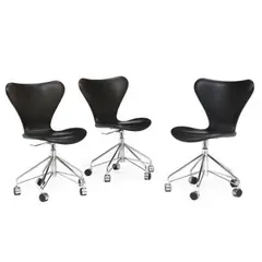 Seven by Arne Jacobsen, sold Sep 2026