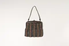 Pearl bag by Amalie Szeps, offered Dec 2025
