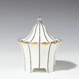 Ernst Wahliss, lidded box