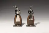 Hagenauer, Two tyrolean women