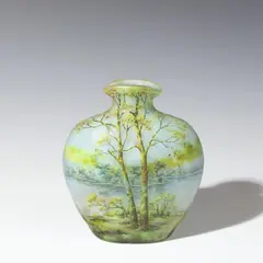 Vase "Paysage by Daum Nancy, sold Dec 2025