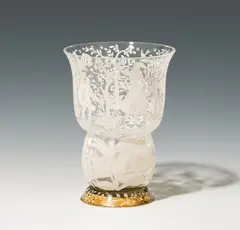 Irene Schaschl-Schuster, Vase