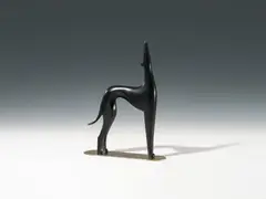 Hagenauer, Dog
