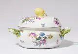 Meissen Royal Porcelain Manufactory, A Meissen porcelain lidded tureen with flowers after Jean-Baptiste Monnoyer