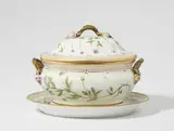 A large Royal Copenhagen Flora Danica soup tureen on stand by Royal Porcelain Manufacture Copenhagen, sold May 2025